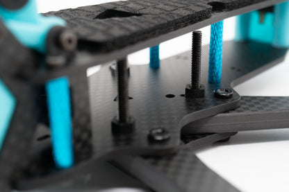 Luma 5 Pro frame kit